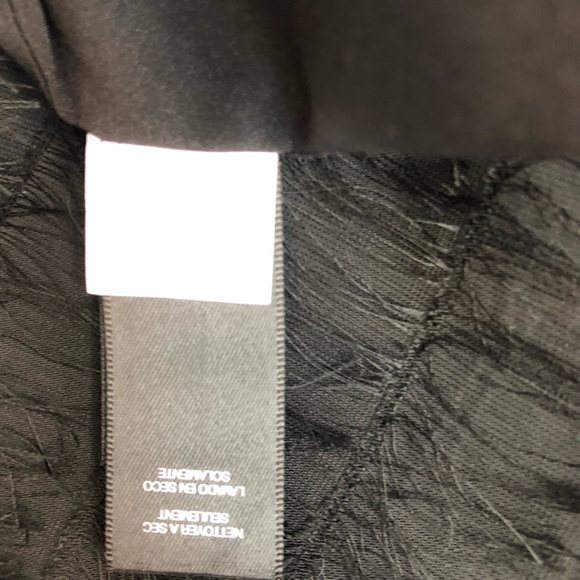 Kenneth Cole Black A line Skirt eyelash treatment - Picture 6 of 7